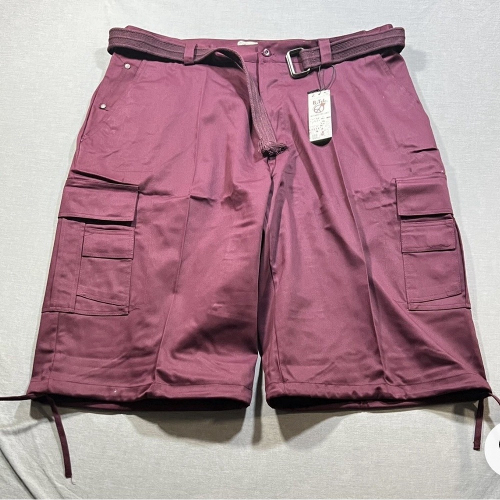 Beyond The Limit Cargo Shorts Mens Size 40 Burgandy Pocketed Button Belted NWT!‎